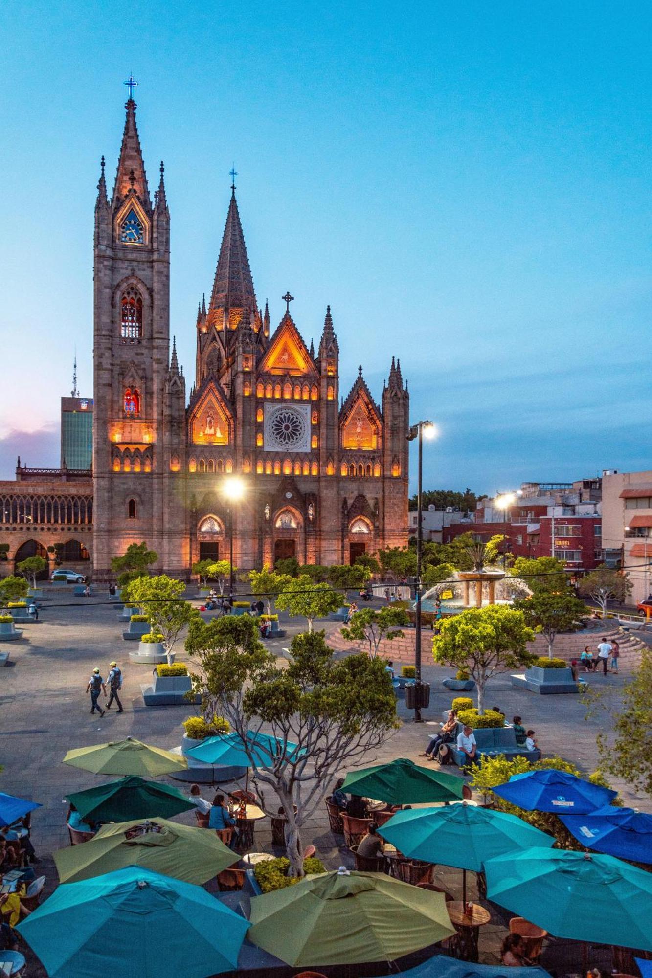 Ferienwohnung Depa Familiar Centrico Gdl Con Estacionamiento Guadalajara Exterior foto